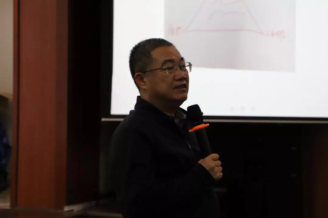 1600733563483709.jpg cc02.jpg